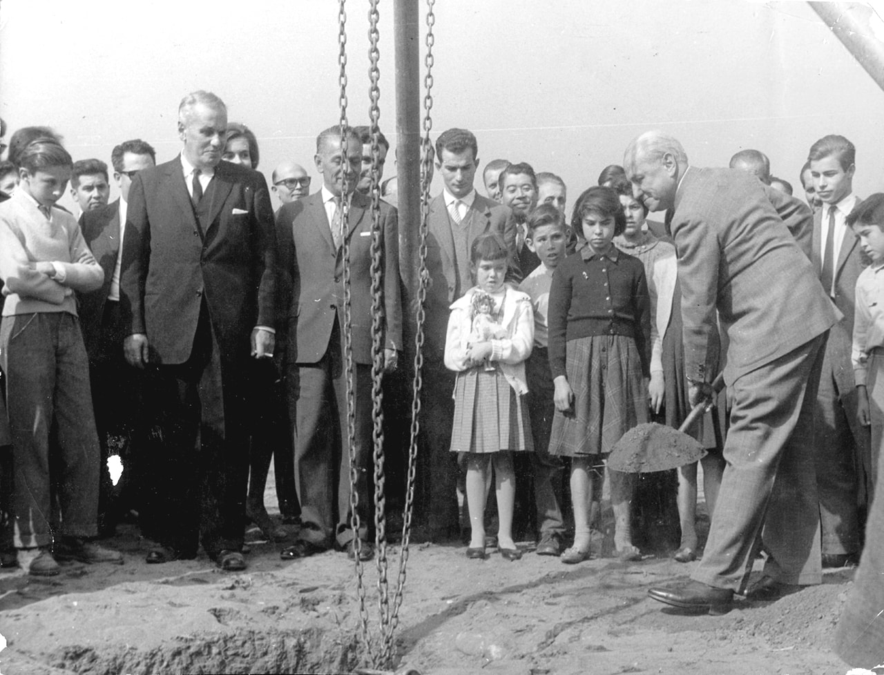 Raúl Prebisch leads the foundation stone laying ceremony