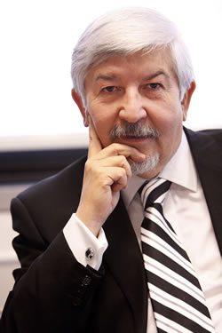 Osvaldo Rosales