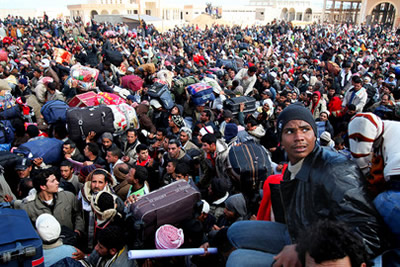 Con el aumento de la complejidad de la movilidad humana y la peligrosidad de los viajes que realizan muchos migrantes, resulta aún más apremiante idear políticas nacionales que se ocupen de la migración sobre la base de los principios de derechos humanos, indica Ban Ki-moon, Secretario General de las Naciones Unidas, en su mensaje.