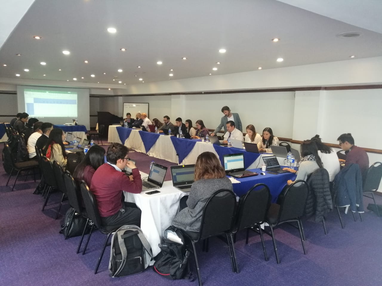 Taller, enseñando, audiencia