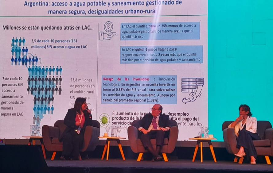 Jeannette Sánchez, Directora de la División de Recursos Naturales presentó acerca del contexto Latinoamericano y Argentino en materia de agua potable y saneamiento