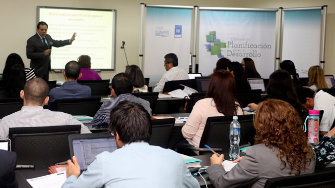 Curso Formulación y Evaluación de Proyectos de El Salvador
