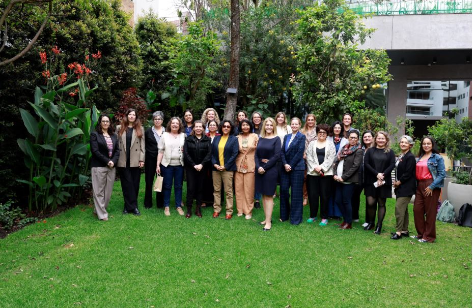 foto participantes del encuentro 
