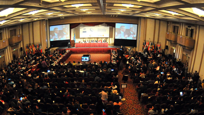 Imagen de archivo de la clausura de la Primera Reunión de la Conferencia Regional sobre Población y Desarrollo, celebrada en Montevideo en agosto de 2013.