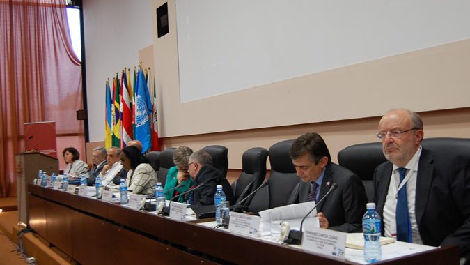 Participantes en la reunión del Comité de Cooperación Sur-Sur del 37 período de sesiones de la CEPAL