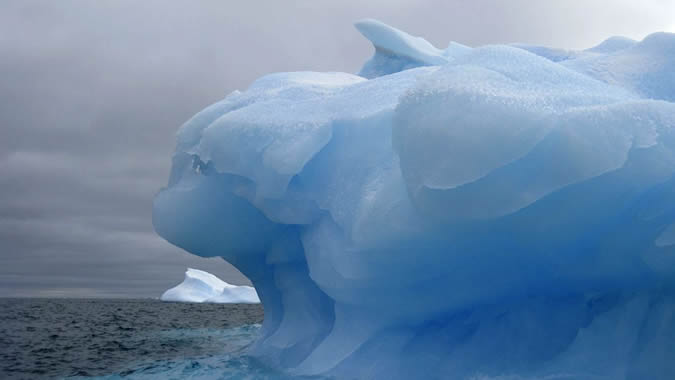 Imagen de un iceberg.