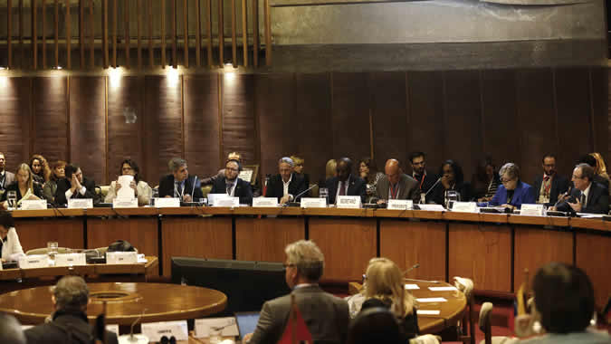 El diálogo tuvo lugar en sala de conferencias Raúl Prebisch durante la tercera reunión del Foro de los Países de América Latina y el Caribe sobre el Desarrollo Sostenible.