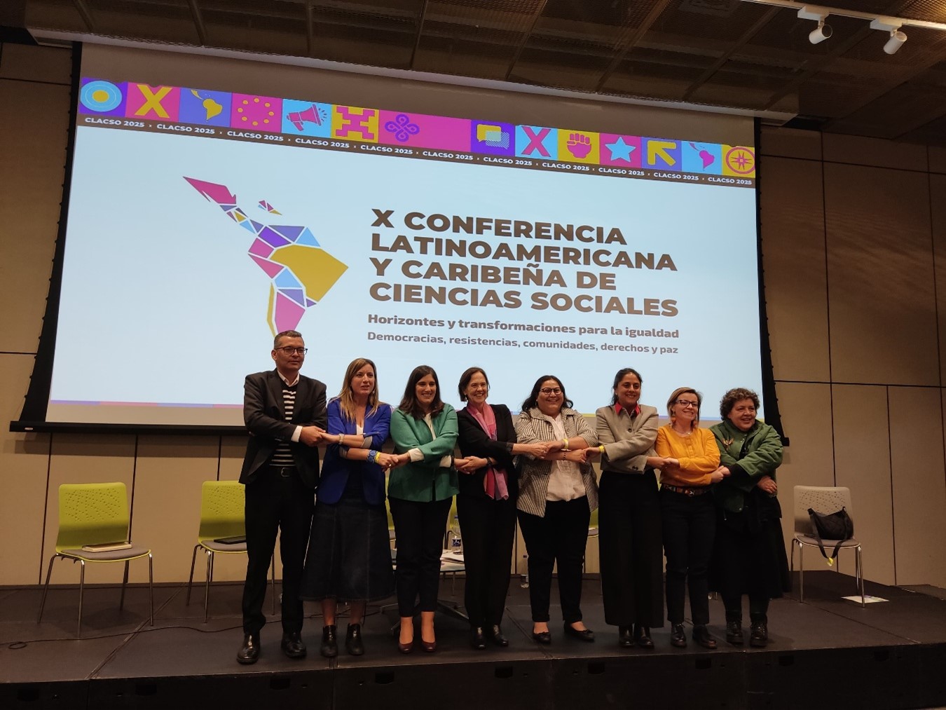 Asistentes al encuentro