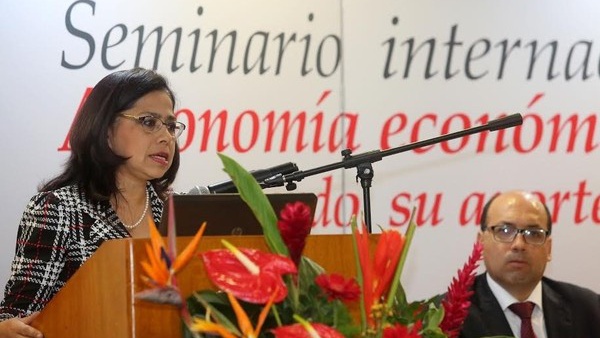 El Perú apuesta por la autonomía económica de las mujeres