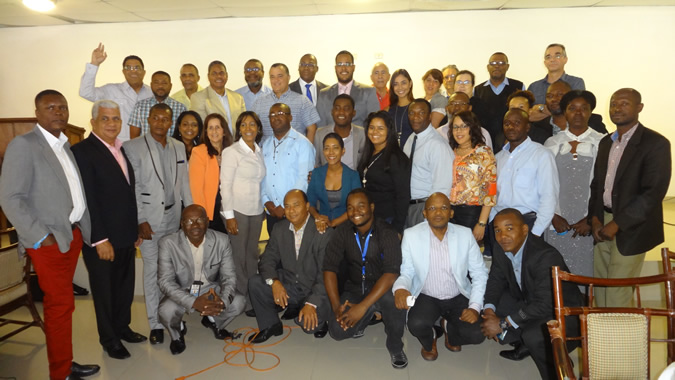 Participantes en la reunión binacional entre Haití y República Dominicana.