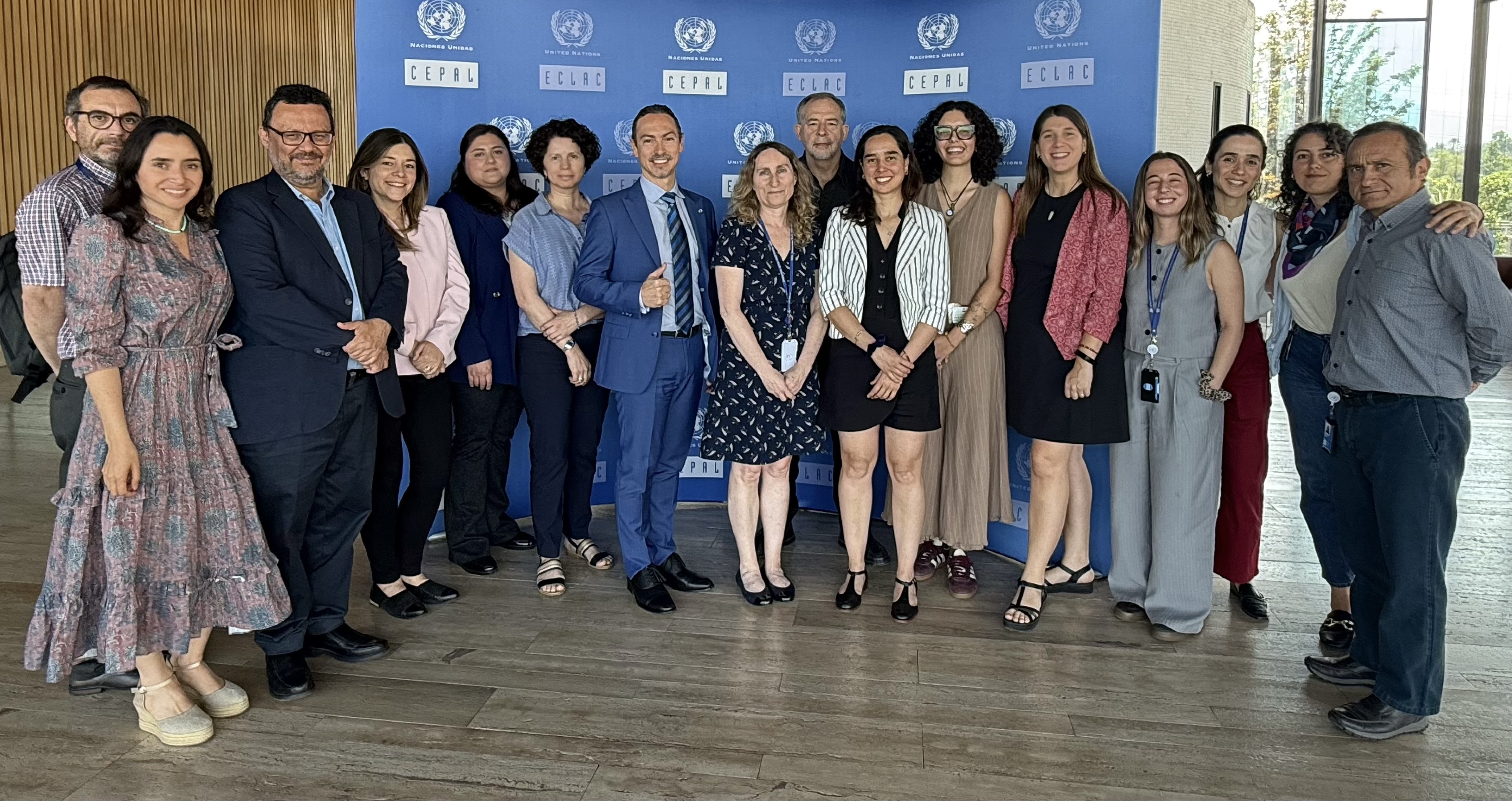 Reunión Gobernar con futuro: diálogo de expertos sobre prospectiva y políticas pública