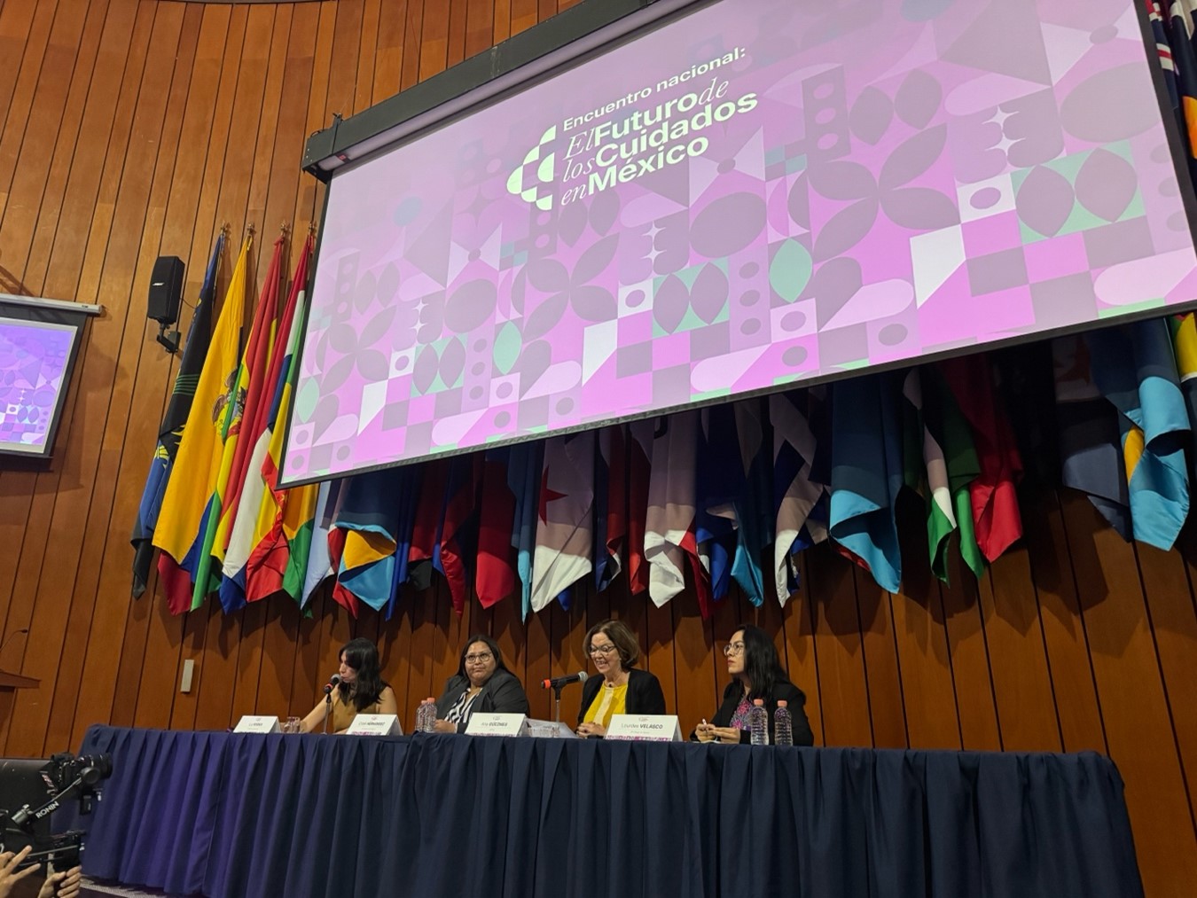 foto participantes del encuentro 