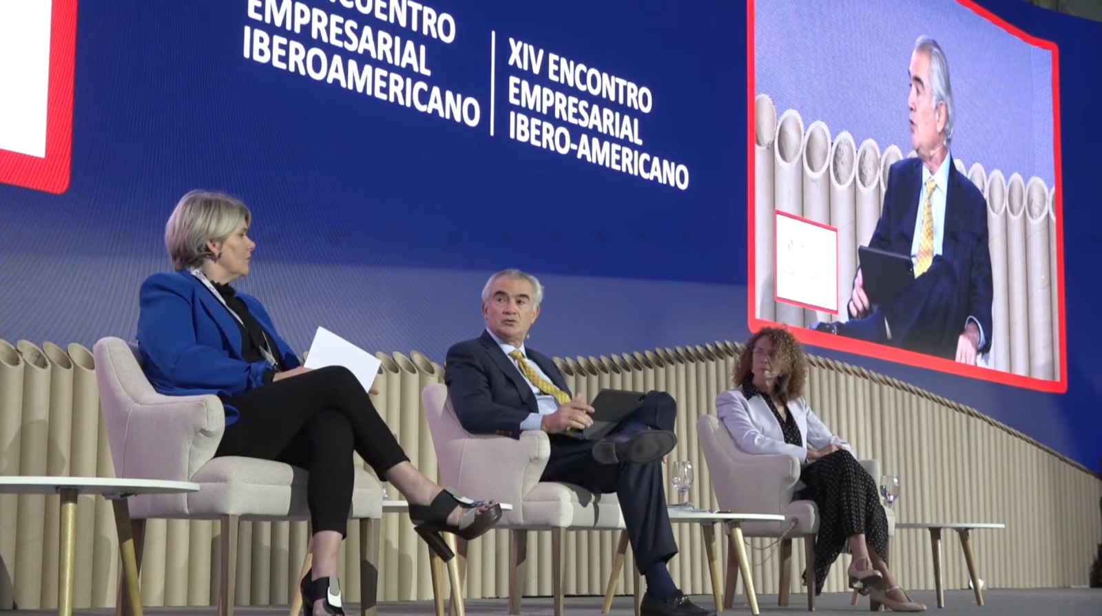 ECLAC Executive Secretary, José Manuel Salazar-Xirinachs, during the presentation of the LEO 2022 report