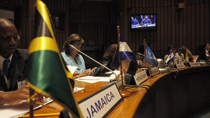 Photo of the participants in the Principle 10 meeting