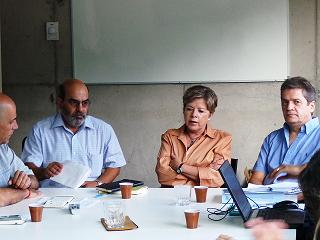 Alicia Bárcena, Secretaria Ejecutiva de la CEPAL, junto a los directores de las agencias y organismos de las Naciones Unidas con sede en Chile se reunieron en la sede de la CEPAL para evaluar los efectos del terremoto en Chile.