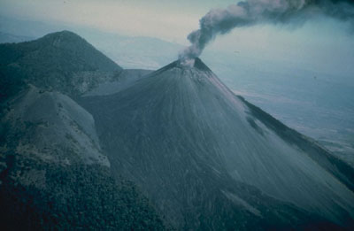 La erupción del volcán de Pacaya, la tormenta tropical Agatha y las lluvias intensas, depresiones tropicales y otras tormentas tropicales que afectaron a Guatemala entre los meses de mayo y septiembre, provocaron pérdidas totales estimadas en US$ 1.553 millones.