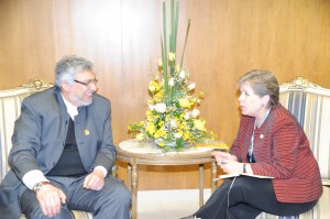 El Presidente de Paraguay, Fernando Lugo, recibió a la Secretaria Ejecutiva de la CEPAL, Alicia Bárcena.