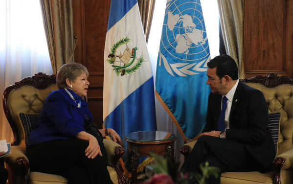 Jimmy Morales y Alicia Bárcena.