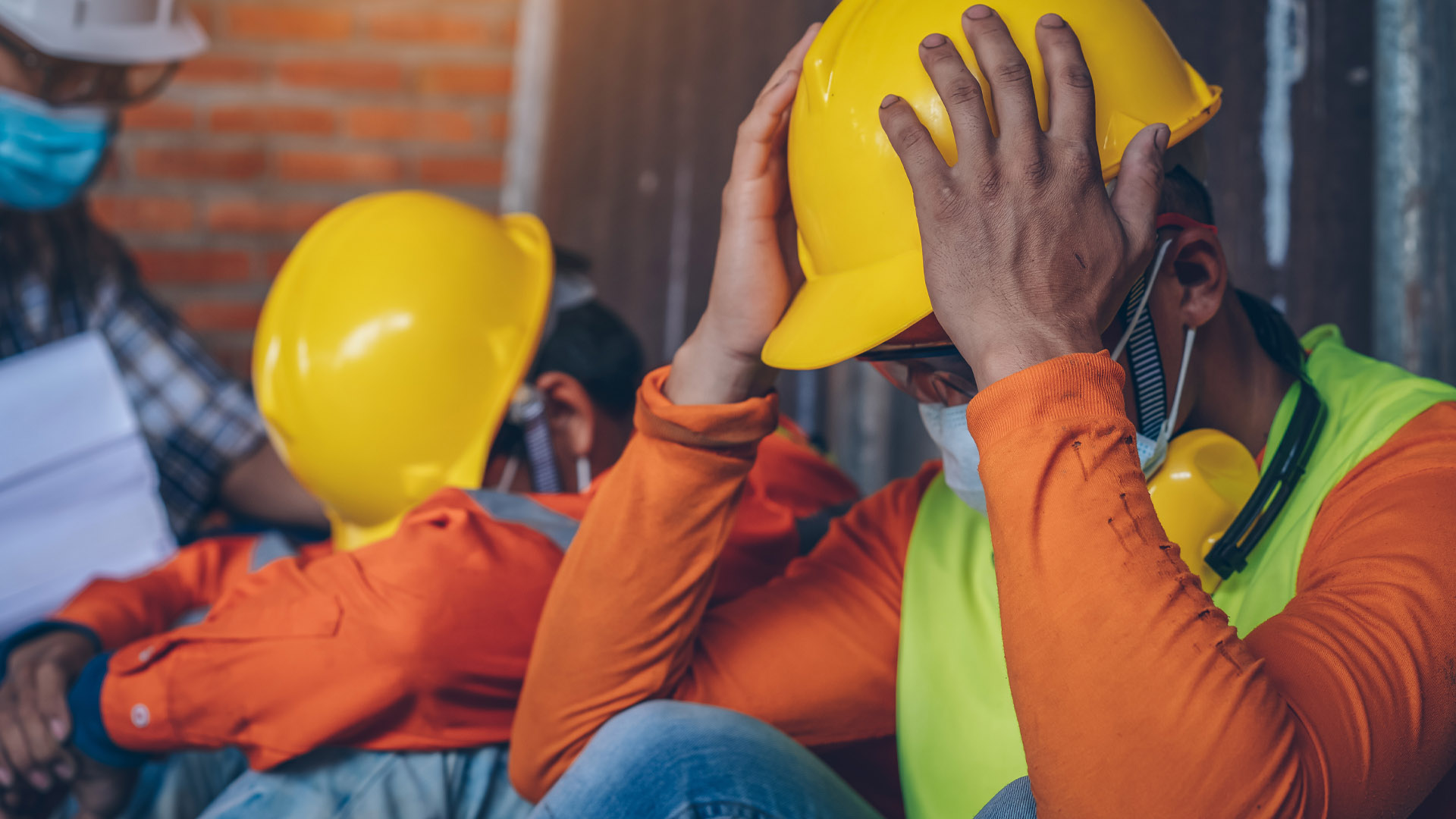 Foto de trabajadores desanimados