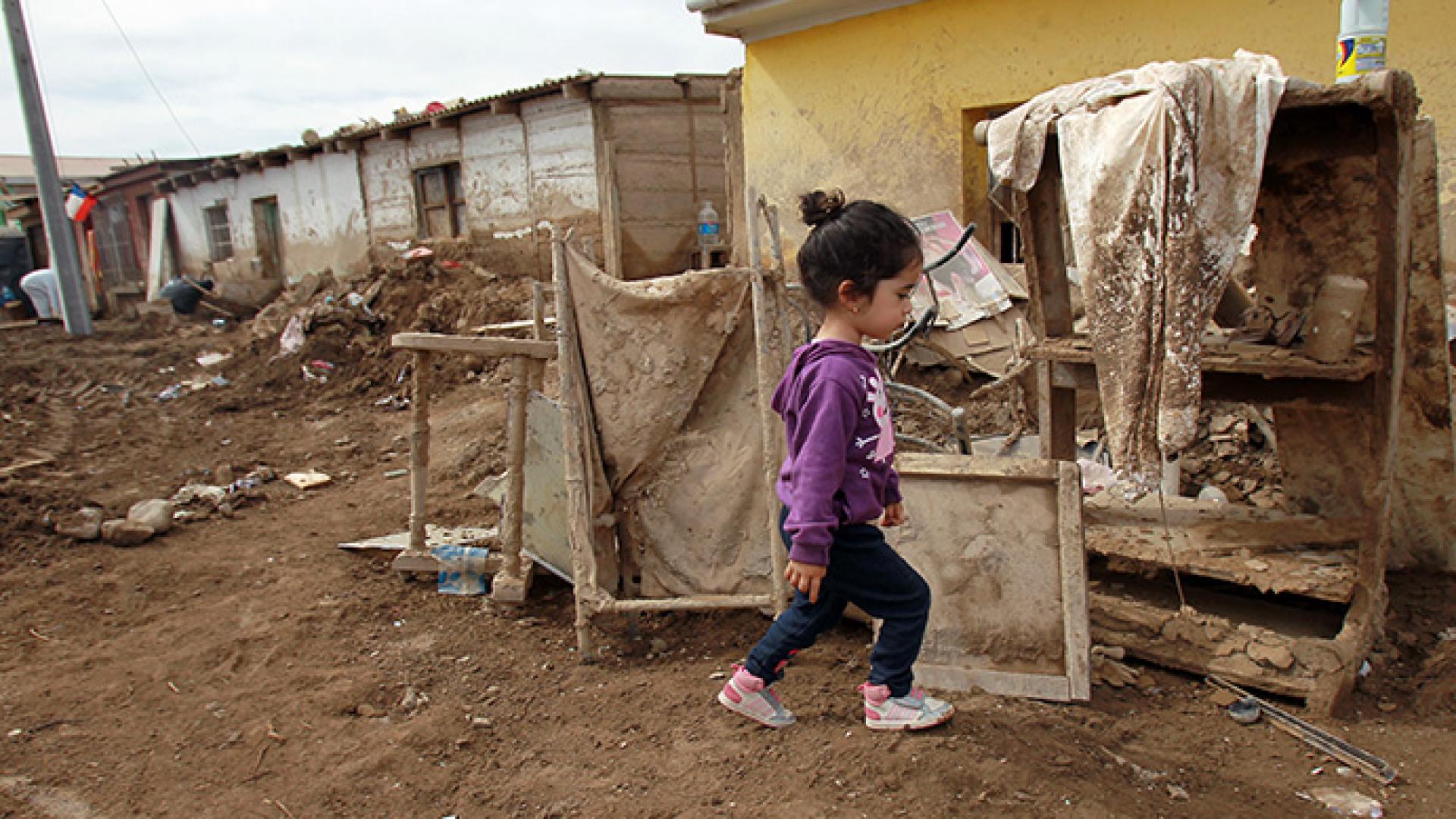 Kit lúdico de apoyo a niños y niñas en situaciones de emergencia en Chile