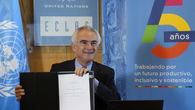 foto de José Manuel Salazar-Xirinachs, Secretario Ejecutivo de la CEPAL.