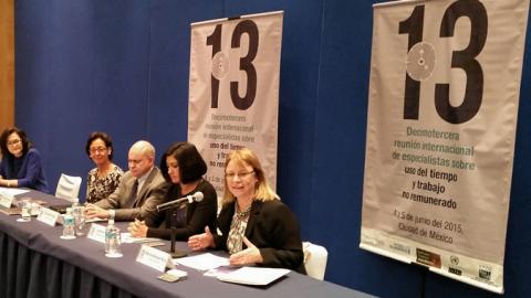 Panel de la decimotercera Reunión internacional sobre el uso del tiempo y trabajo no remunerado.