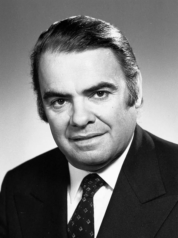 Enrique V.  Iglesias