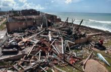 Restos de viviendas tras huracán 