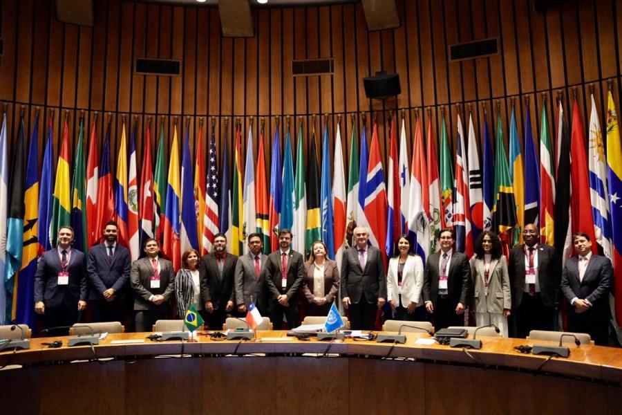 Foto grupal de la reunión PTLAC