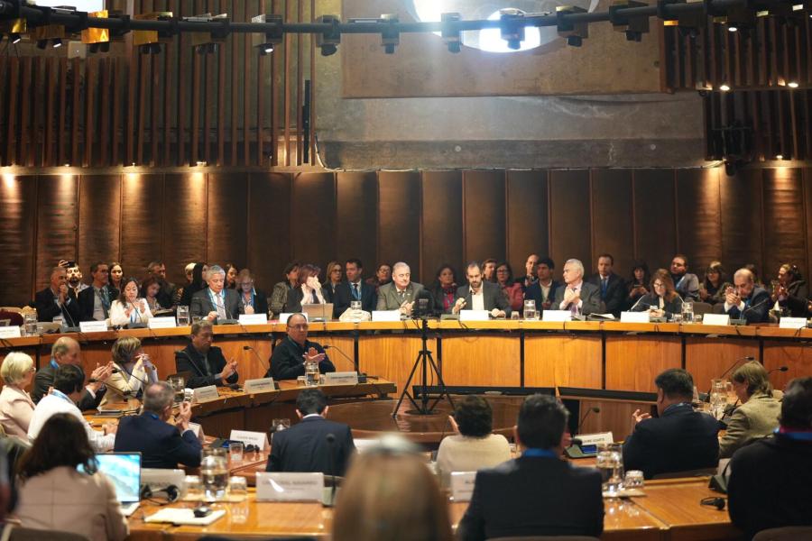 vista general de la sala Raúl Prebisch donde se lleva a cabo la reunión en la sede de la CEPAL en Santiago de Chile