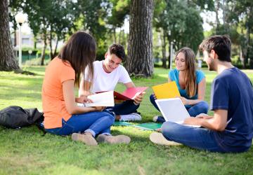 Estudiates Proyecto Educación